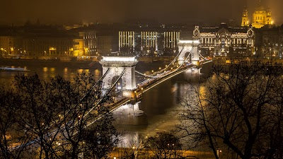 セーチェーニ鎖橋_Floriańskaの画像