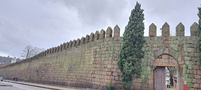 ギマランイス城壁_Muralha de Guimarãesの画像