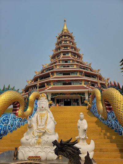 ワット フゥアイプラーカン_Wat Huay Pla Kang: Goddess of Mercy Chiang Raiの画像